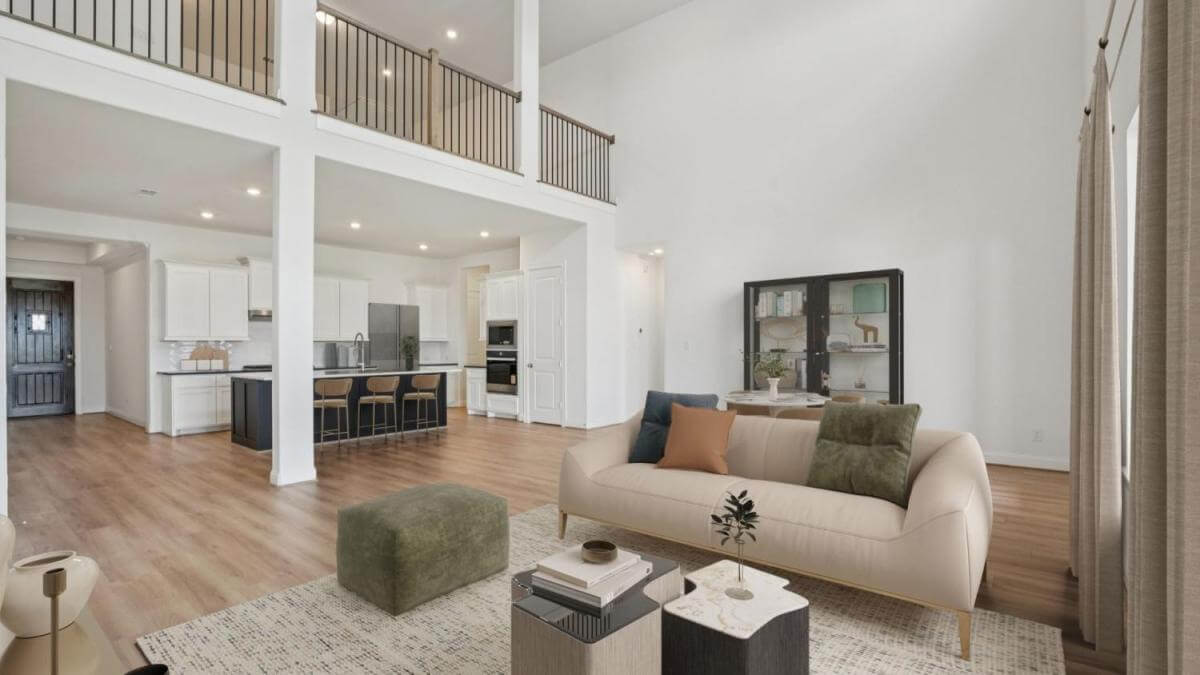 5219 Timpson - Great Room