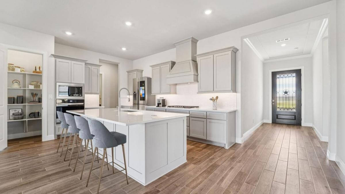 5426 Timpson - Kitchen