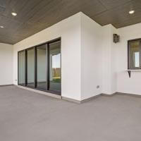 5426 Timpson - Patio